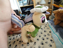 character:daring_do grinding male penis toy:plushie // 1200x900 // 333.4KB