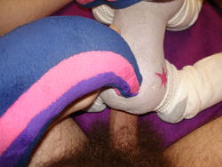 character:twilight_sparkle creator:jin grinding male penis socks toy:plushie // 2592x1944 // 2.2MB