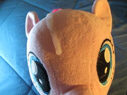 character:pinkie_pie creator:ikananprincess cum cum_on_plushie toy:build-a-bear toy:plushie // 3648x2736 // 2.1MB