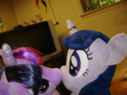 character:twilight_sparkle creator:jin kissing toy:build-a-bear toy:plushie // 1280x960 // 571.8KB