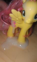 character:fluttershy cum cum_on_toy toy:brushable // 1952x3264 // 891.2KB
