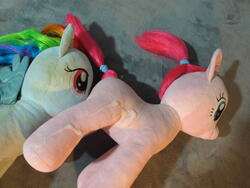 character:pinkie_pie character:rainbow_dash creator:ikananprincess cum cum_on_plushie toy:build-a-bear toy:plushie // 3648x2736 // 2.5MB