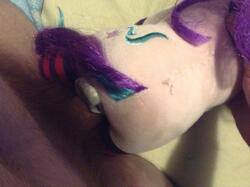 character:starlight_glimmer creator:that_purple_horse grinding male penis toy:plushie // 1296x968 // 131.8KB