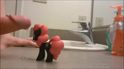 character:pinkie_pie cum cum_on_toy male masturbation no_audio penis quality:720p toy:funko toy:mystery_minis video // 1280x720 // 1.2MB