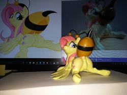 character:flutterbee character:fluttershy toy:statue // 4160x3120 // 4.8MB