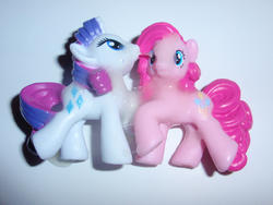 character:pinkie_pie character:rarity cum cum_on_toy toy:blindbag // 1600x1200 // 346.4KB