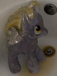 character:derpy_hooves creator:jamesw69 fetish:watersports pee pee_on_plushie toy:build-a-bear toy:plushie // 3024x4032 // 2.7MB