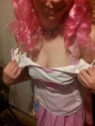 character:pinkie_pie cosplay female // 909x1212 // 97.6KB