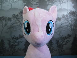 character:pinkie_pie creator:ikananprincess cum cum_on_plushie toy:build-a-bear toy:plushie // 3648x2736 // 2.2MB