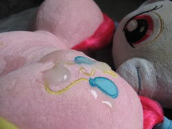 character:pinkie_pie character:rainbow_dash creator:ikananprincess cum cum_on_plushie toy:build-a-bear toy:plushie // 3648x2736 // 1.6MB