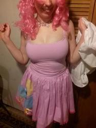 character:pinkie_pie cosplay female // 909x1212 // 91.1KB