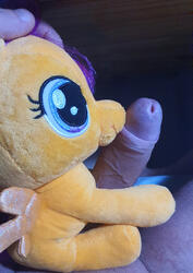 character:scootaloo creator:pinkie_pie grinding male penis toy:plushie // 2268x3200 // 4.0MB