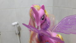 character:princess_cadance cum cum_on_toy toy:brushable // 4128x2322 // 2.8MB