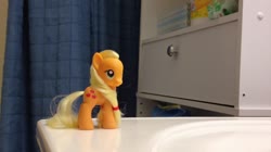 character:applejack cum cum_on_toy has_audio male masturbation penis quality:1080p toy:brushable video // 1920x1080 // 21.9MB