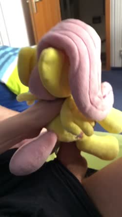 character:fluttershy grinding has_audio male penis quality:720p toy:plushie vertical_video video // 720x1280 // 3.5MB