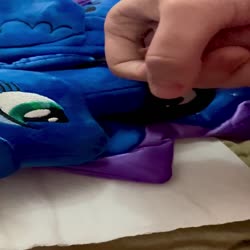 character:princess_luna creator:gryphonlover cum cum_on_plushie has_audio male masturbation penis quality:1080p toy:plushie vertical_video video // 1080x1920 // 16.1MB