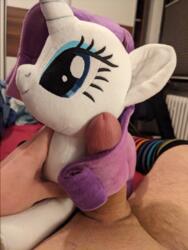 character:rarity creator:sponad grinding male masturbation penis toy:plushie // 811x1079 // 2.0MB